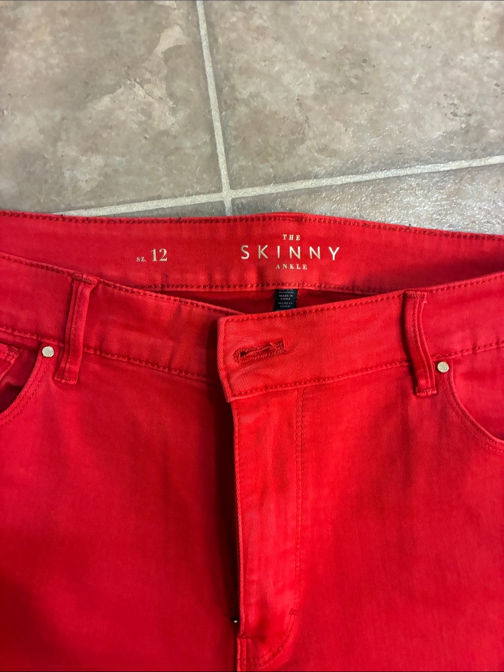 White House Black Market Red skinny ankle - Picture 2 of 2